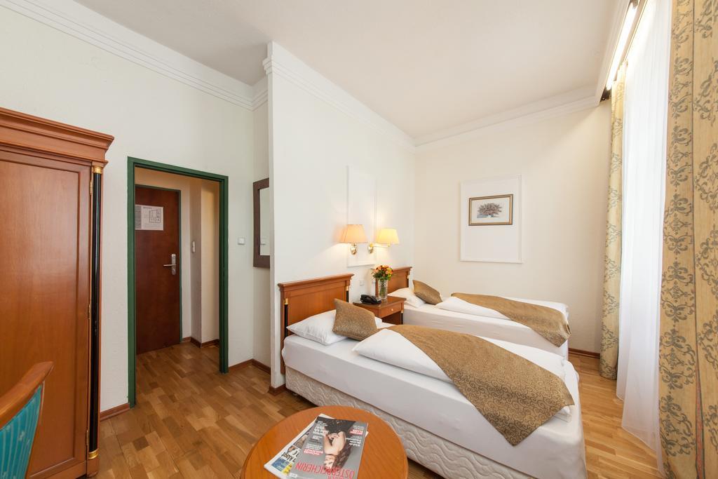 Novum Hotel Cristall Wien Messe Εξωτερικό φωτογραφία