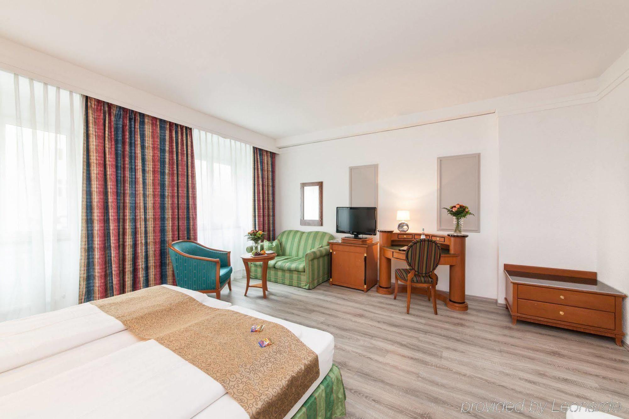 Novum Hotel Cristall Wien Messe Εξωτερικό φωτογραφία