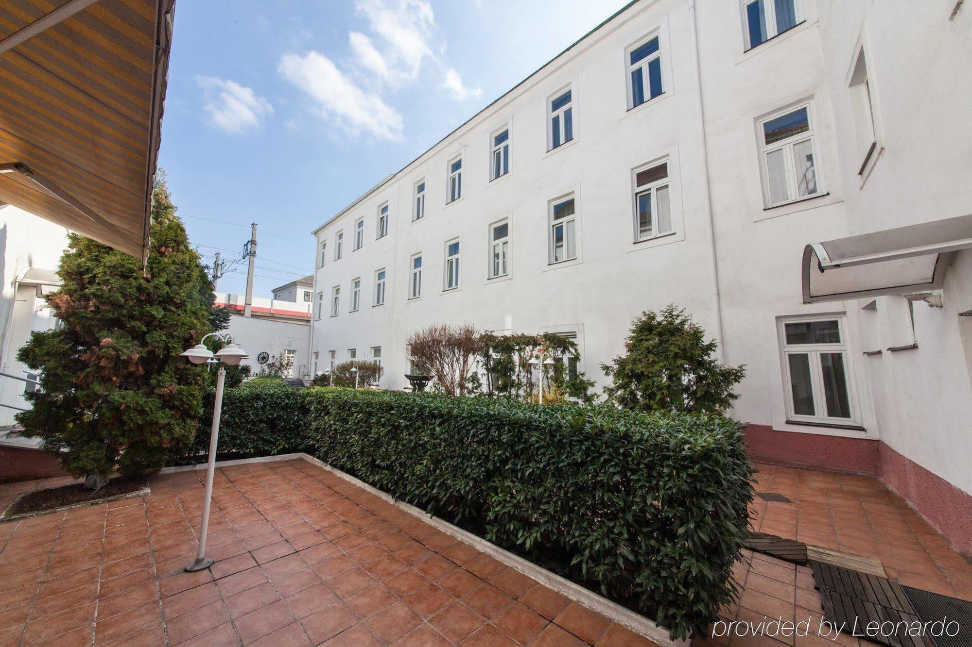Novum Hotel Cristall Wien Messe Εξωτερικό φωτογραφία