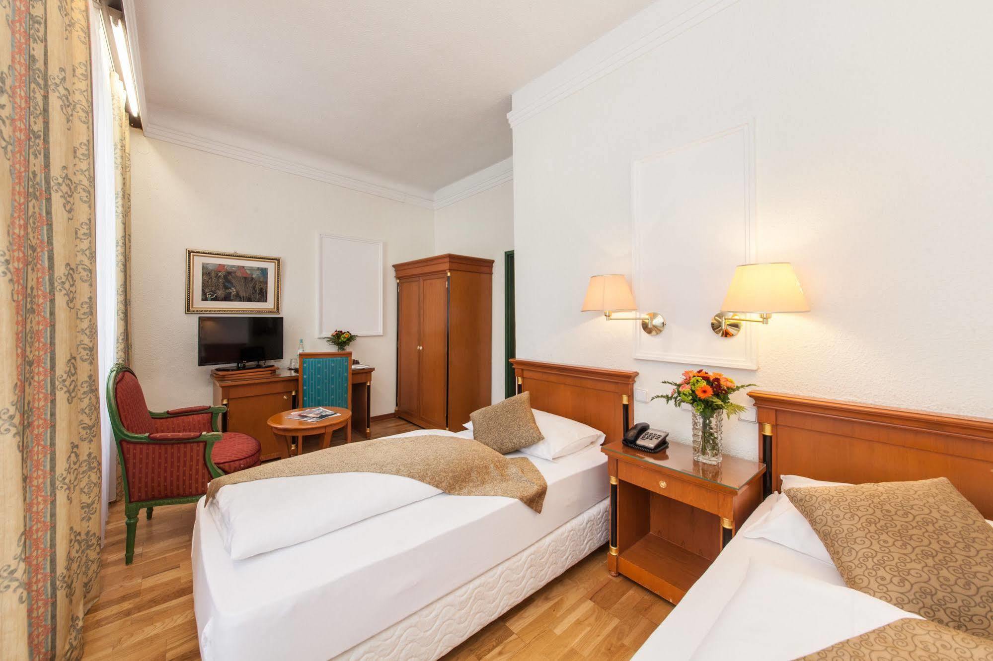 Novum Hotel Cristall Wien Messe Εξωτερικό φωτογραφία